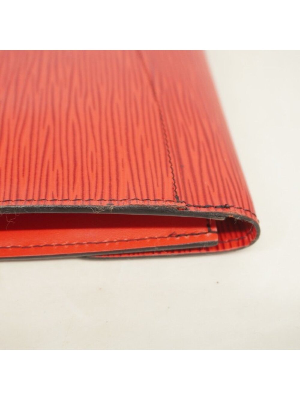 ★SOLD★ Louis Vuitton Clutch Epi Montaigne 27 Castilian Red - Picture 6 of 9